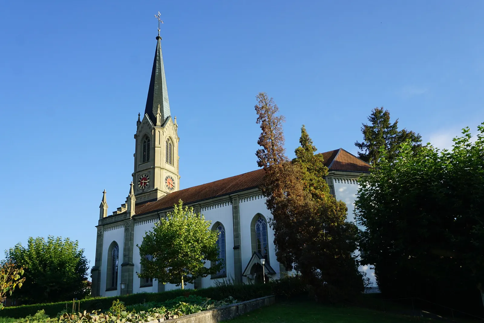 Neugotische reformierte Kirche Rapperswil BE
