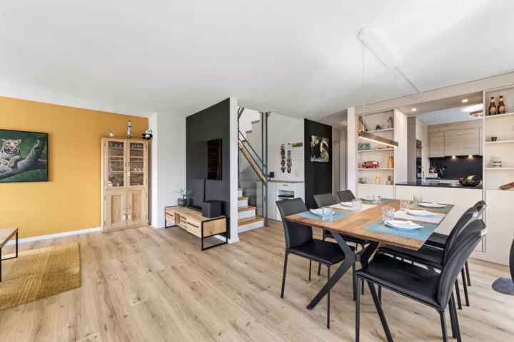 Ihr neues Zuhause an zentraler Lage: 4½-Zimmer Maisonette-Eigentumswohnung in Lyss