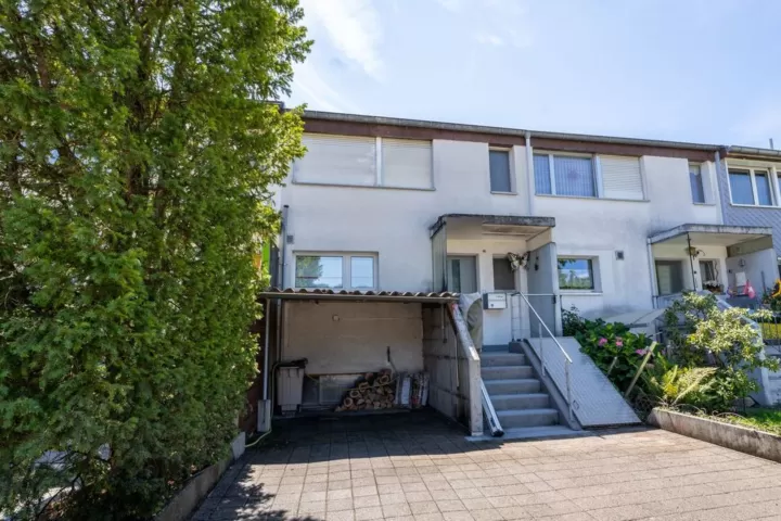 5.5-Zimmer-Reiheneinfamilienhaus in Ortschwaben