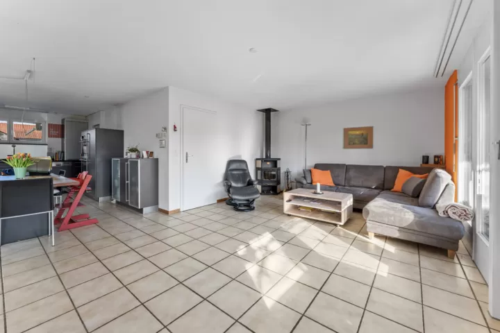 5.5-Zimmer-Doppeleinfamilienhaus in Seedorf – Bild 2