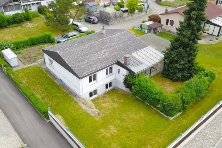 5.5-Zimmer-Einfamilienhaus in Seedorf