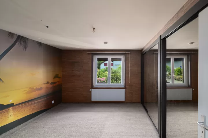 Freistehendes 4.5 Zimmer-Einfamilienhaus – Bild 2